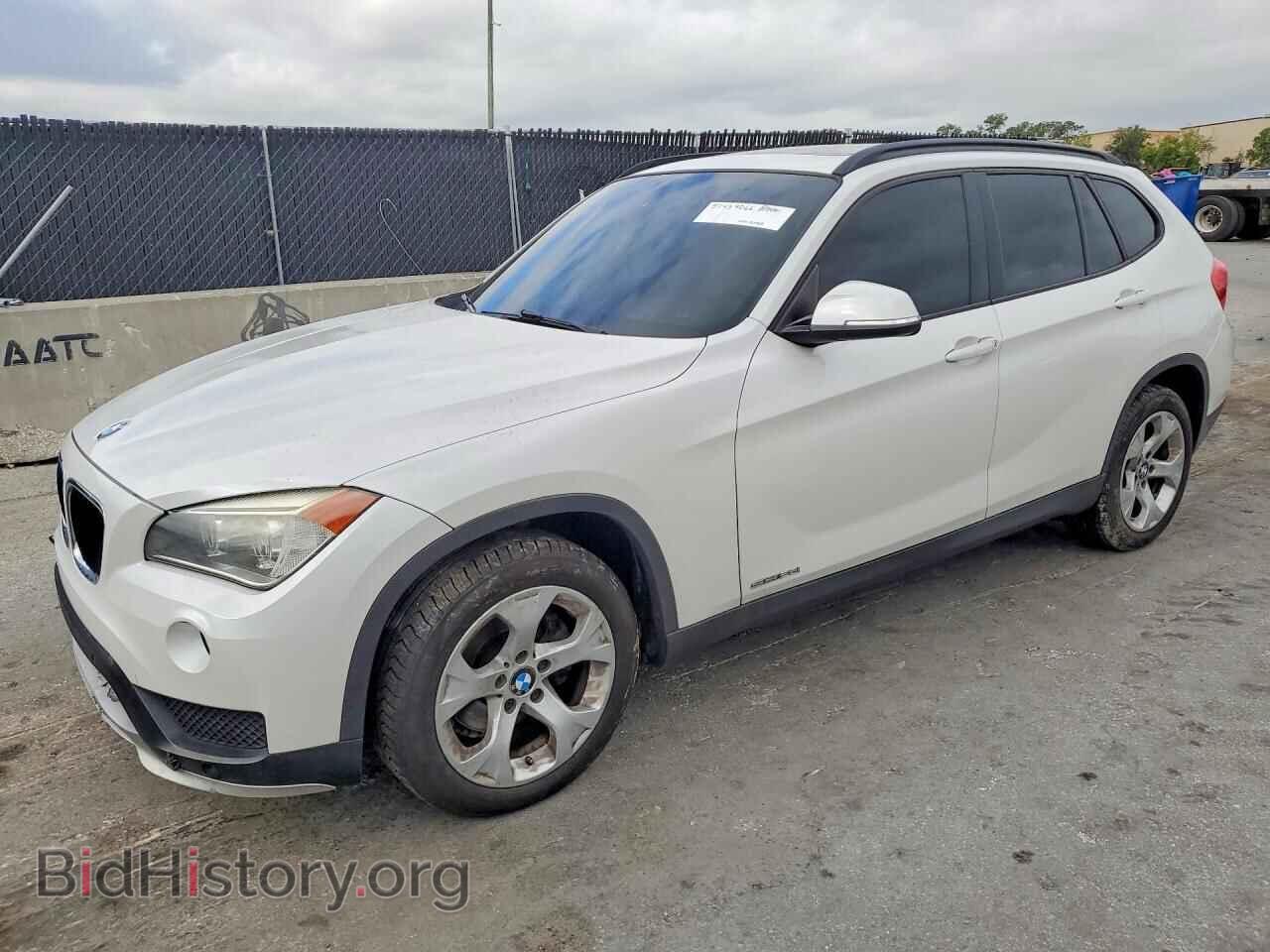 Фотография WBAVM1C50FV317762 - BMW X1 2015