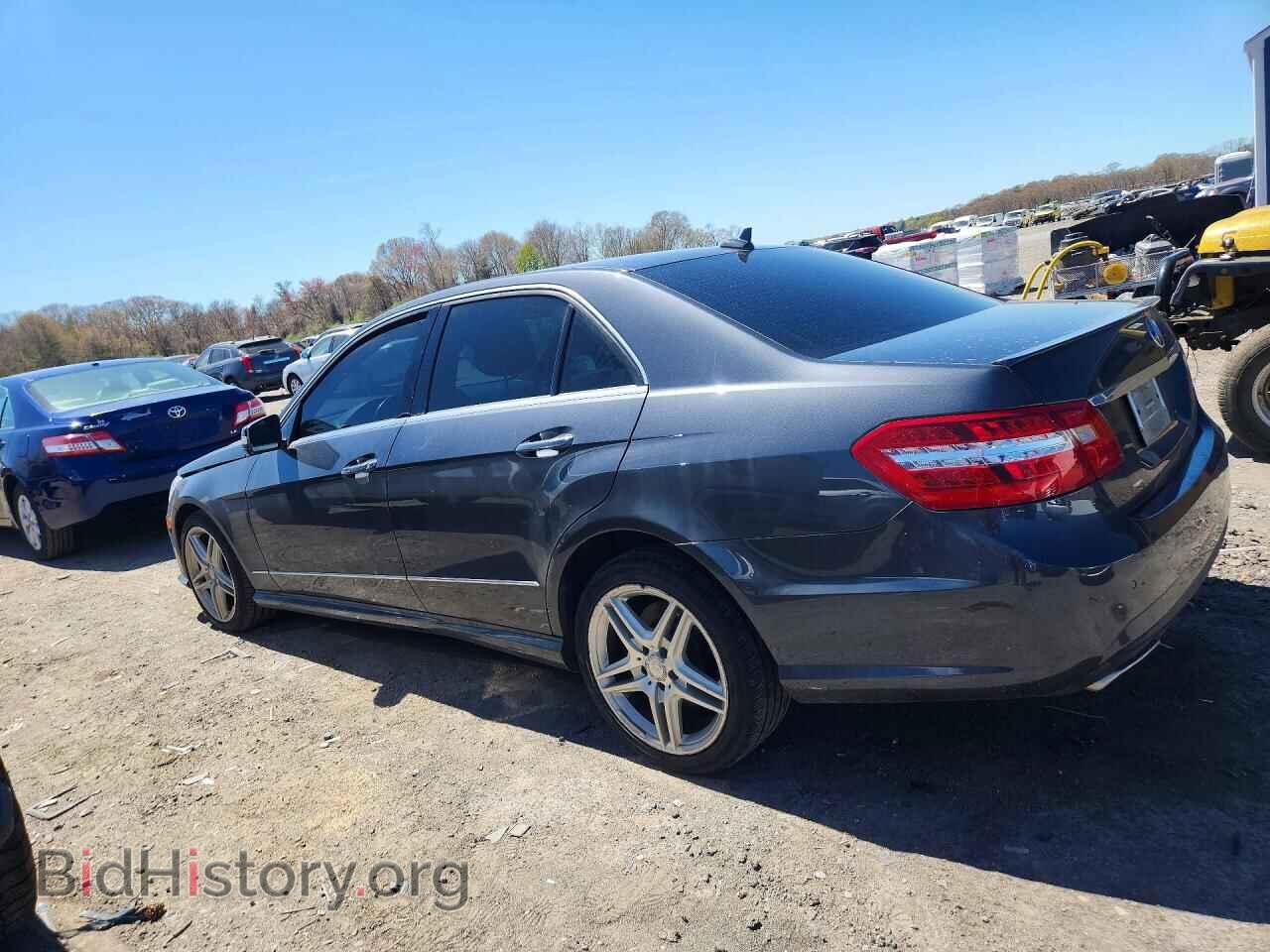 2011 MERCEDES-BENZ E-CLASS - VIN: WDDHF9AB0BA302980 - Фото 2
