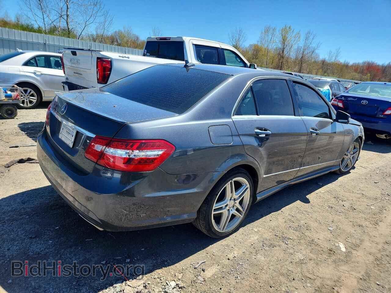 2011 MERCEDES-BENZ E-CLASS - VIN: WDDHF9AB0BA302980 - Фото 3