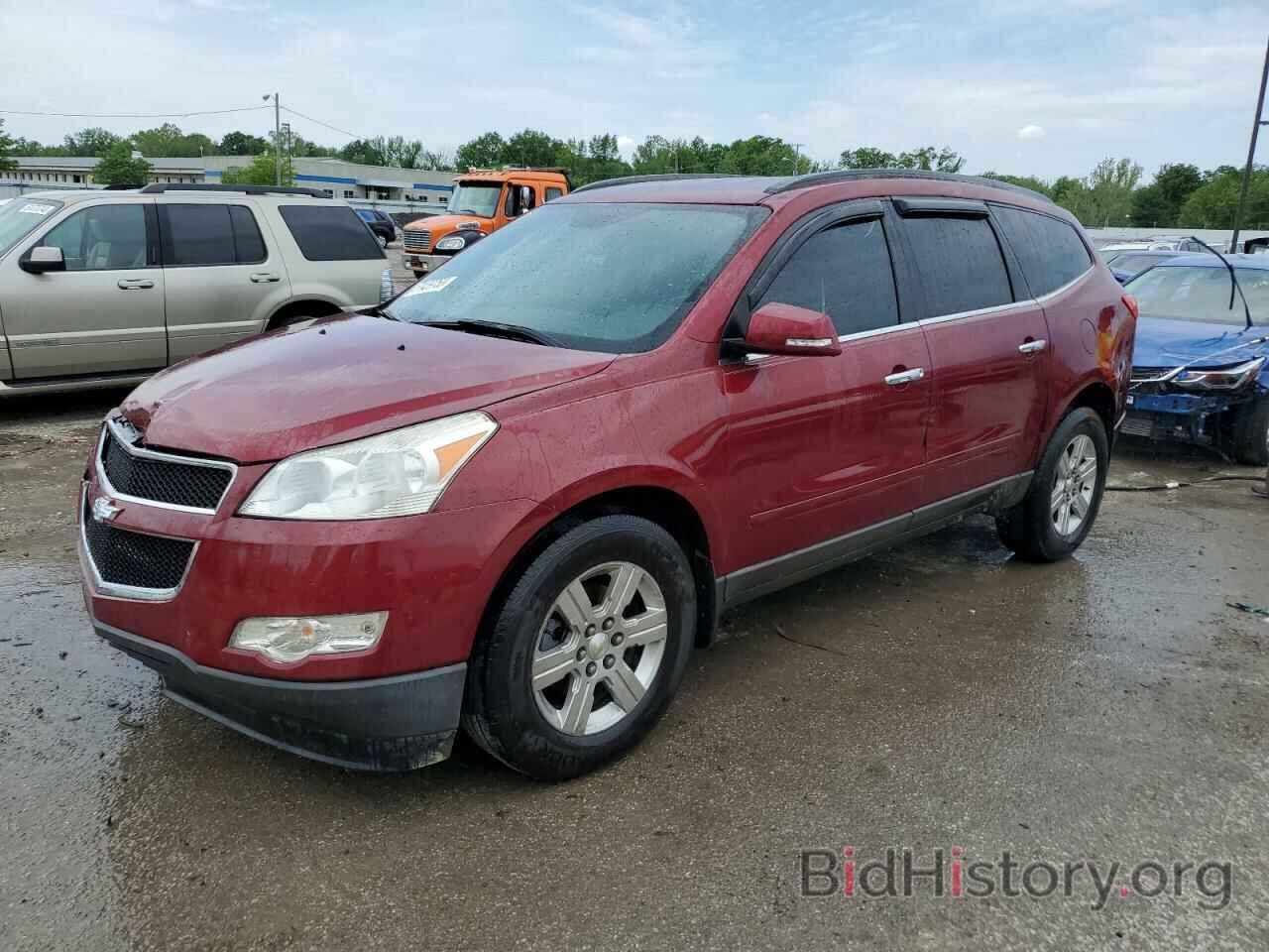 Photo 1GNKVGED5BJ302046 - CHEVROLET TRAVERSE 2011