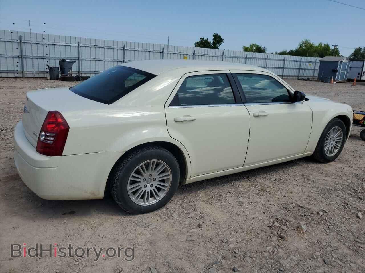 2009 CHRYSLER 300 - VIN: 2C3KA43DX9H514429 - Фото 3