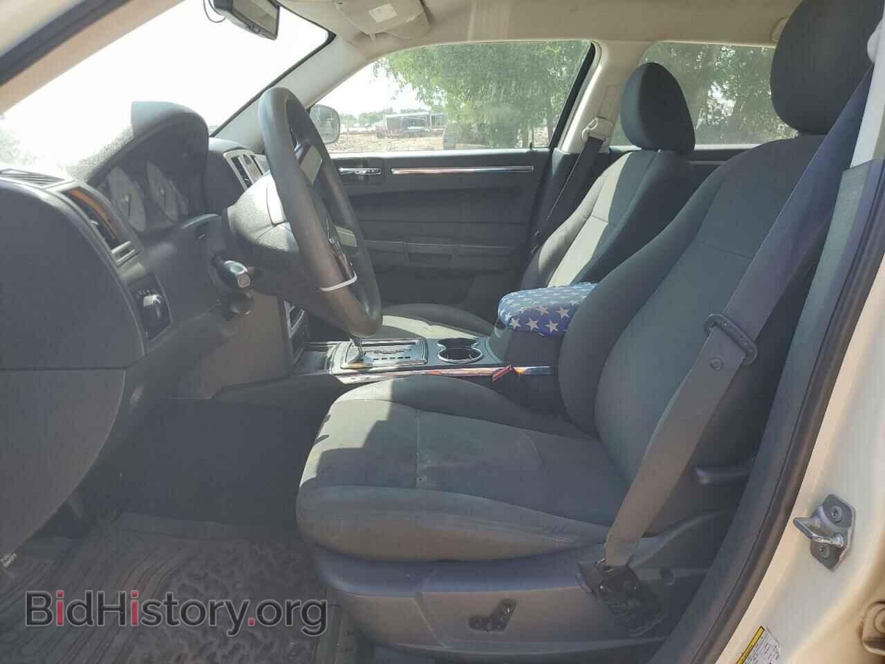 2009 CHRYSLER 300 - VIN: 2C3KA43DX9H514429 - Фото 7