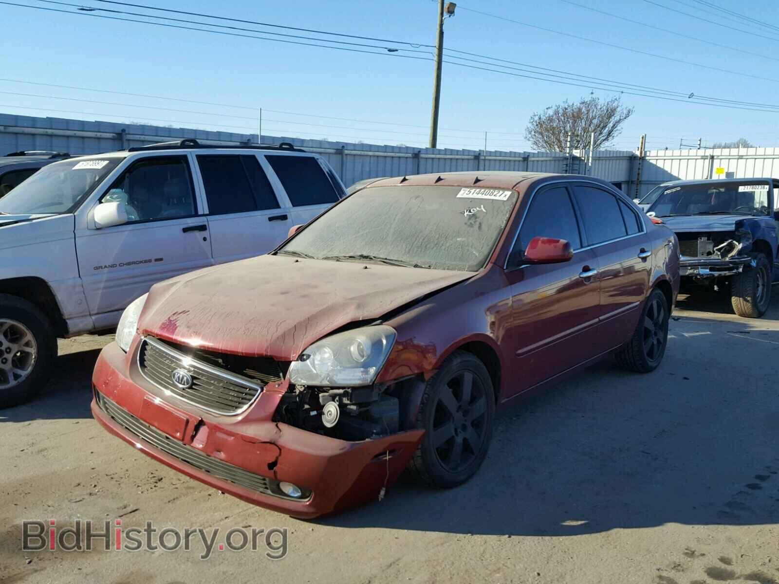 2007 KIA OPTIMA - VIN: KNAGE124275082023 - Фото 2