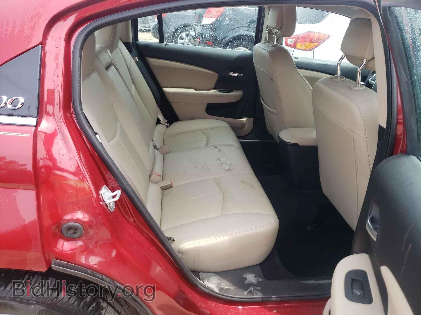 2011 CHRYSLER 200 - VIN: 1C3BC2FB6BN525580 - Фото 6