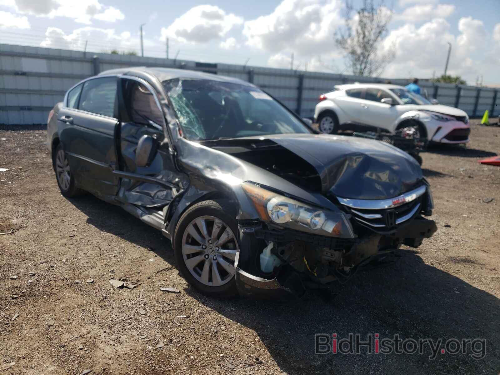 Фотография 1HGCP2F73BA132015 - HONDA ACCORD 2011