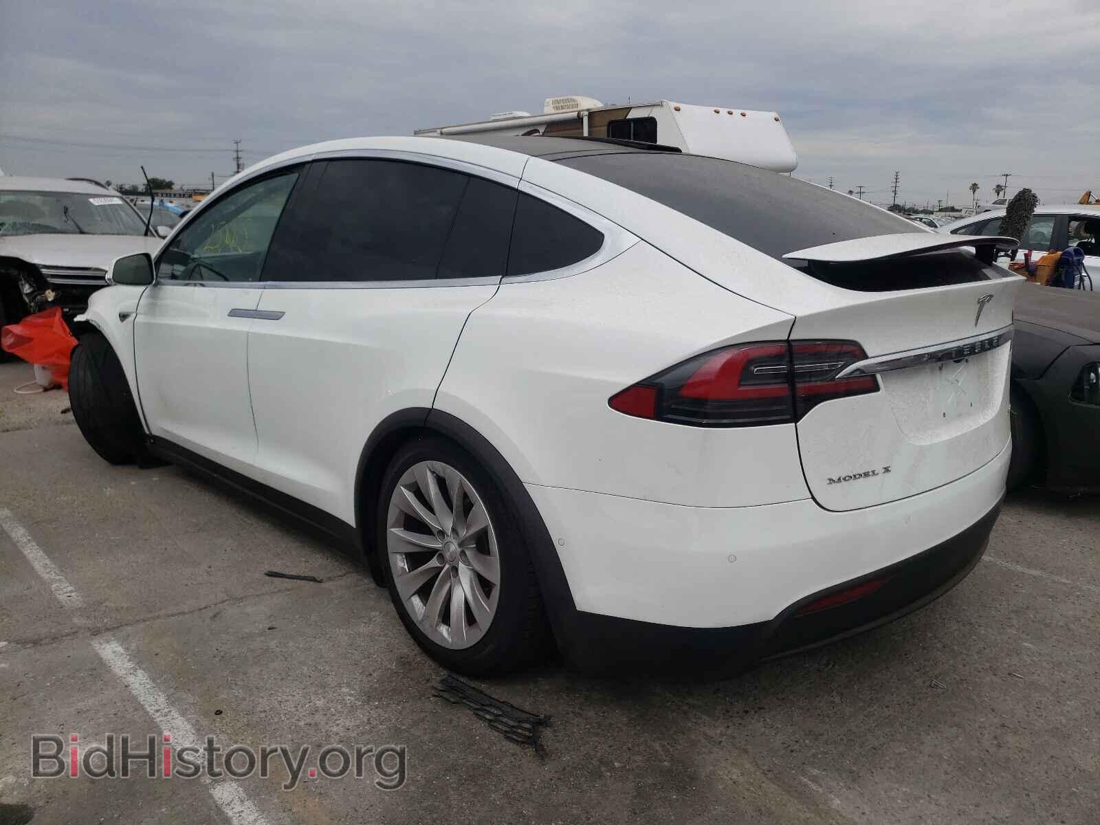 2016 TESLA MODEL X - VIN: 5YJXCBE41GF002560 - Фото 3