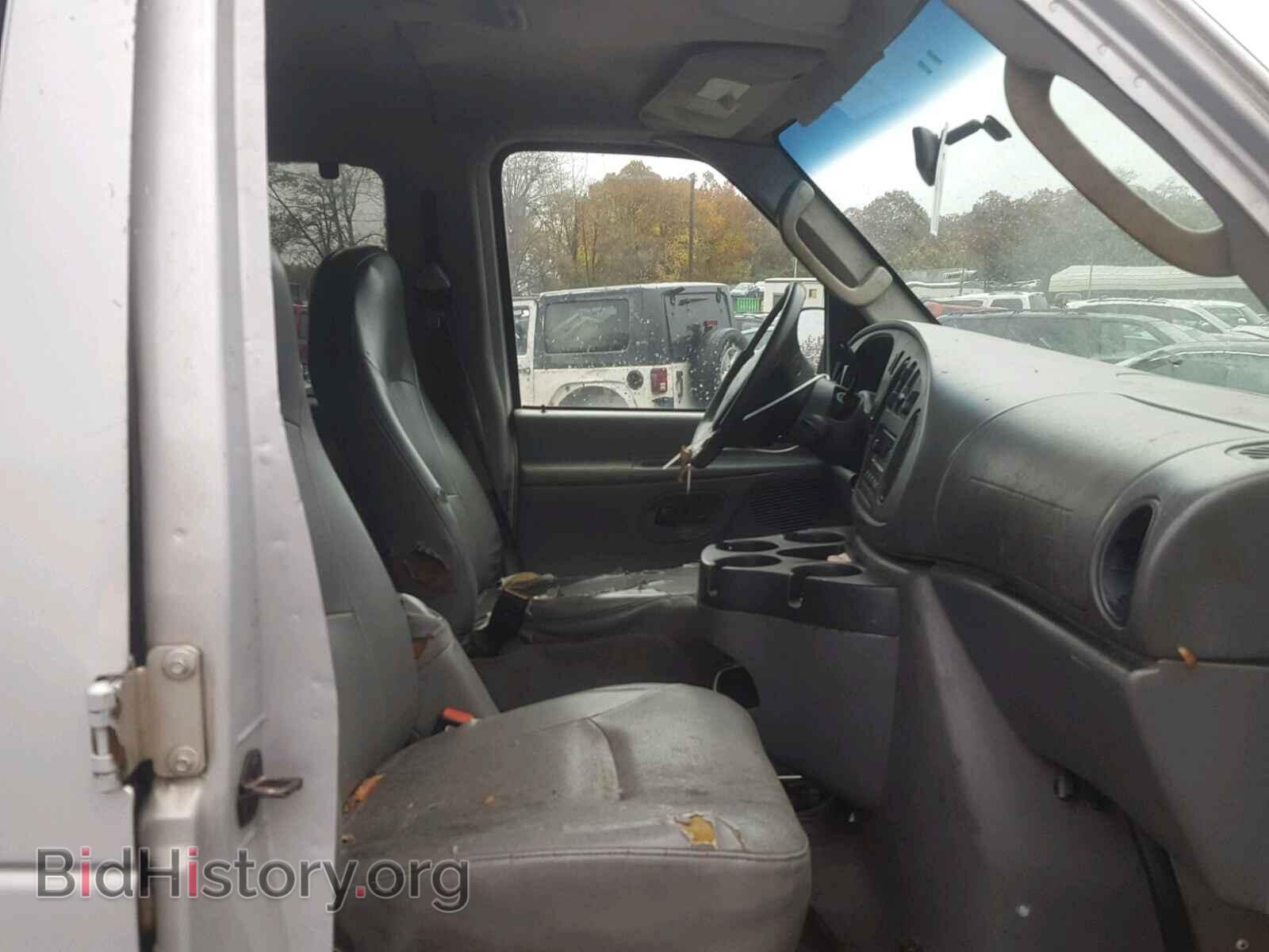 2006 FORD ECONOLINE - VIN: 1FBSS31L06DA96991 - Фото 5