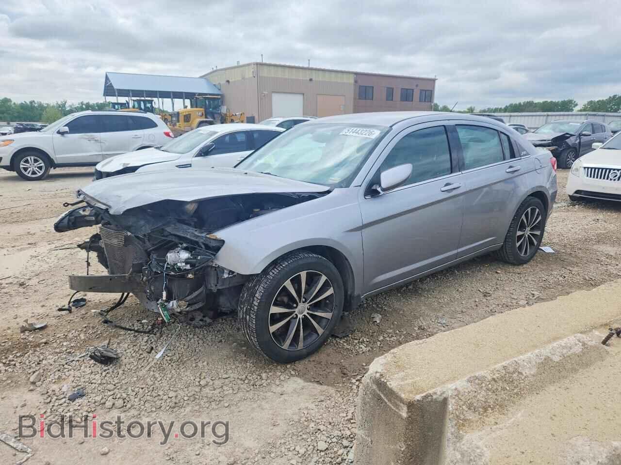 Photo 1C3CCBCG3DN523695 - CHRYSLER 200 2013
