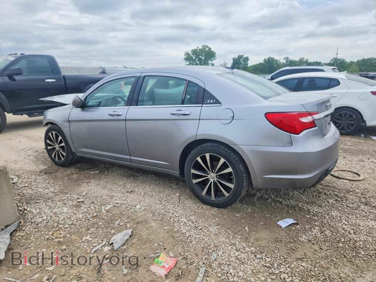 2013 CHRYSLER 200 - VIN: 1C3CCBCG3DN523695 - Photo 2