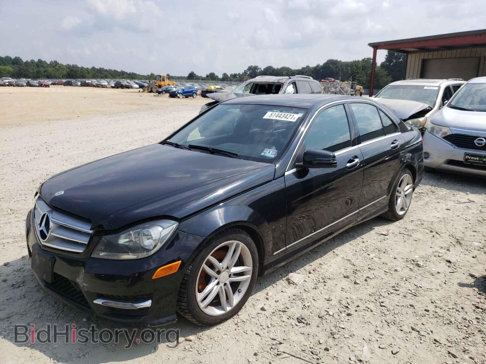 2012 MERCEDES-BENZ C-CLASS - VIN: WDDGF8BB2CR202791 - Фото 2
