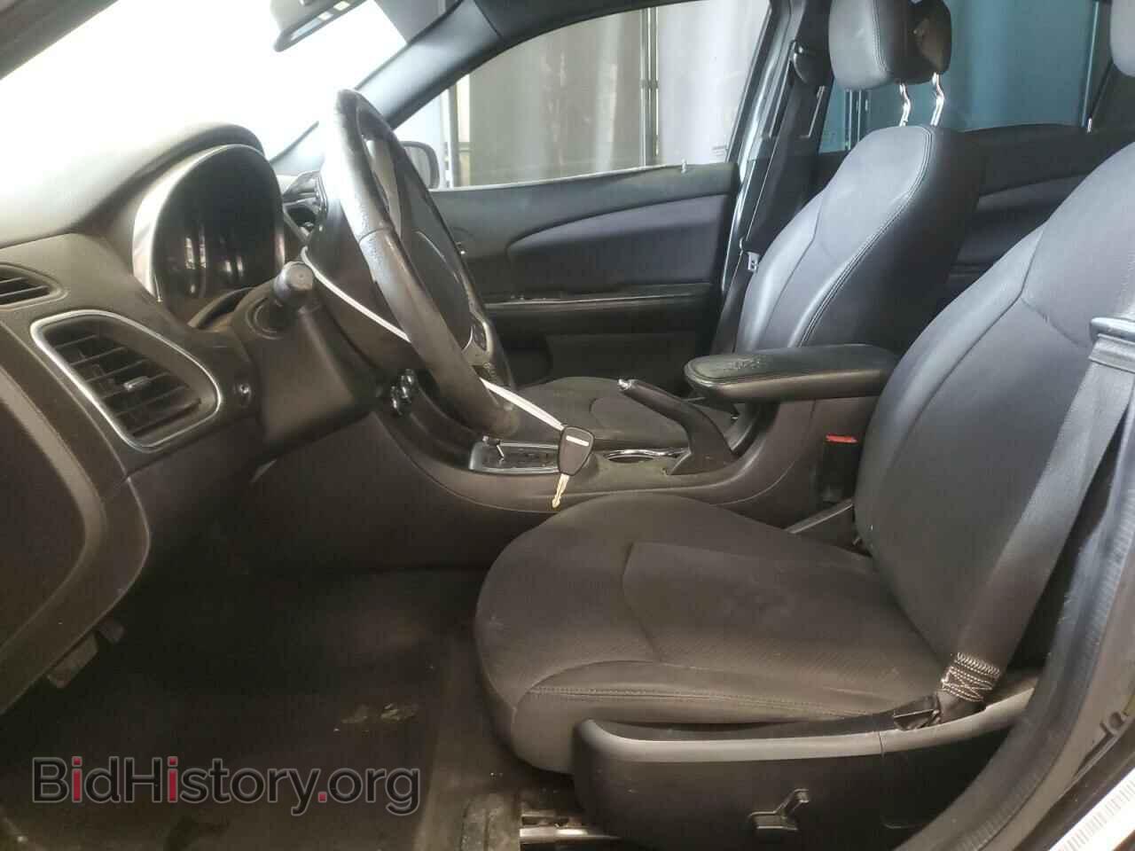 2014 CHRYSLER 200 - VIN: 1C3CCBBB8EN102210 - Фото 7