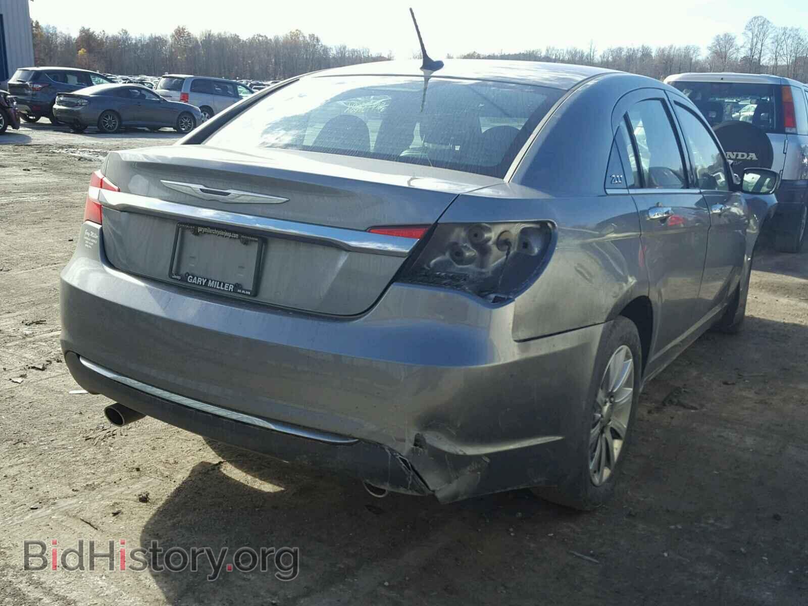2013 CHRYSLER 200 - VIN: 1C3CCBCG1DN738556 - Фото 4