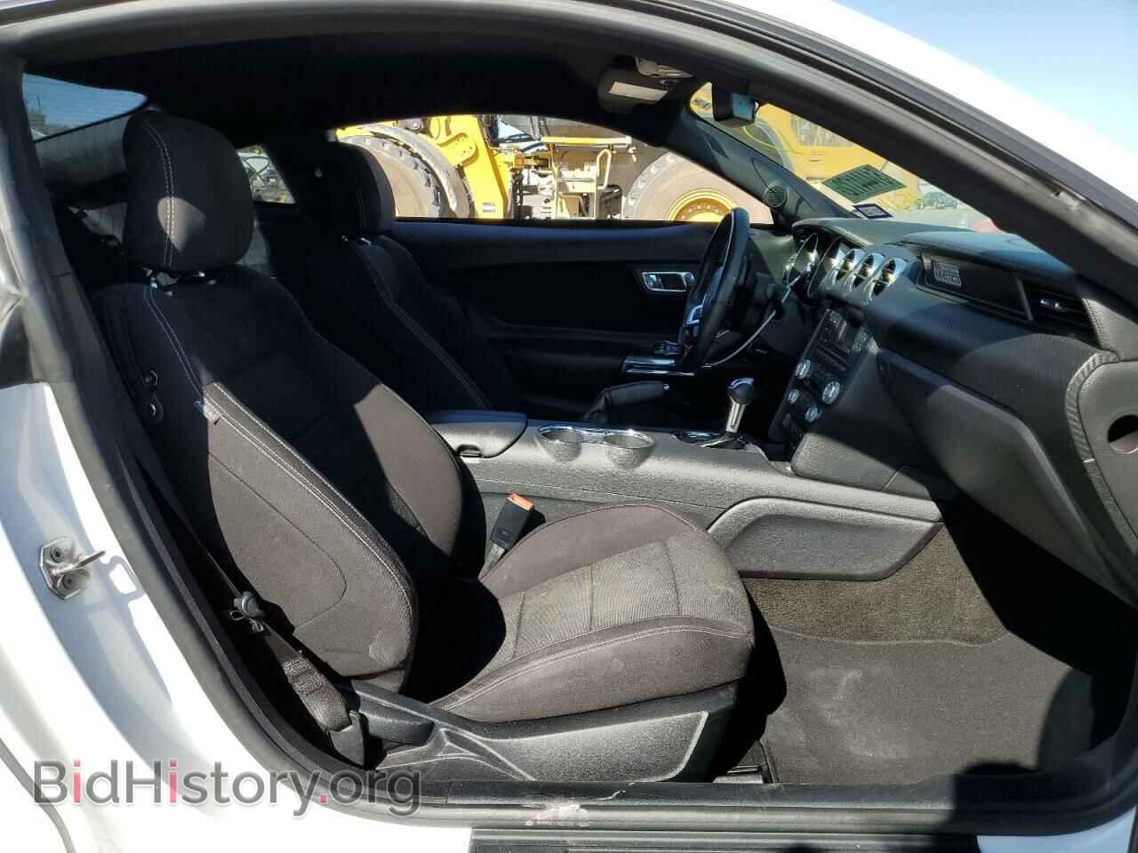 2016 FORD MUSTANG - VIN: 1FA6P8AM4G5252147 - Фото 5