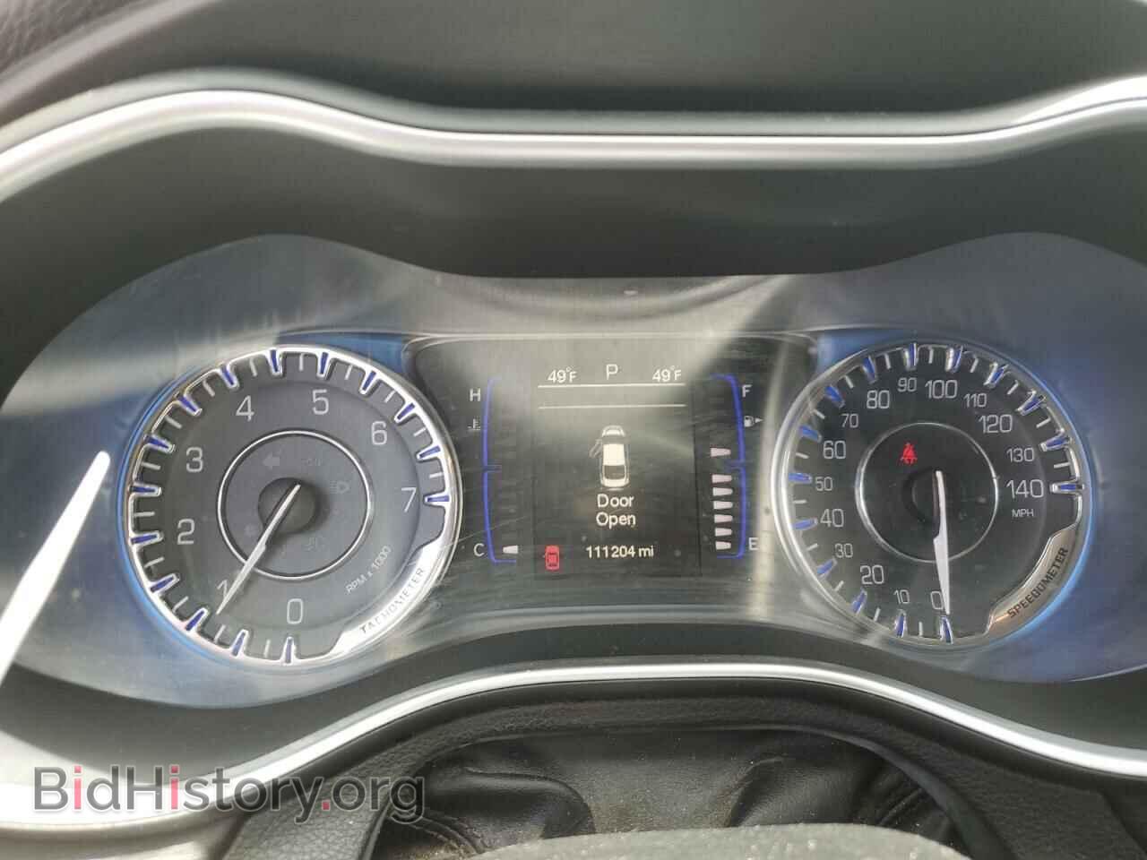 2015 CHRYSLER 200 - VIN: 1C3CCCAB3FN612862 - Фото 9