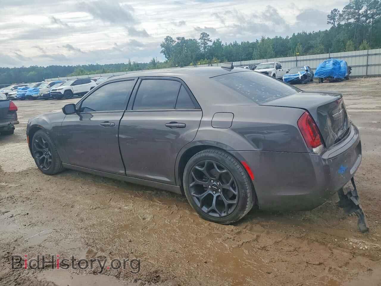 2015 CHRYSLER 300 - VIN: 2C3CCABG2FH908799 - Фото 2