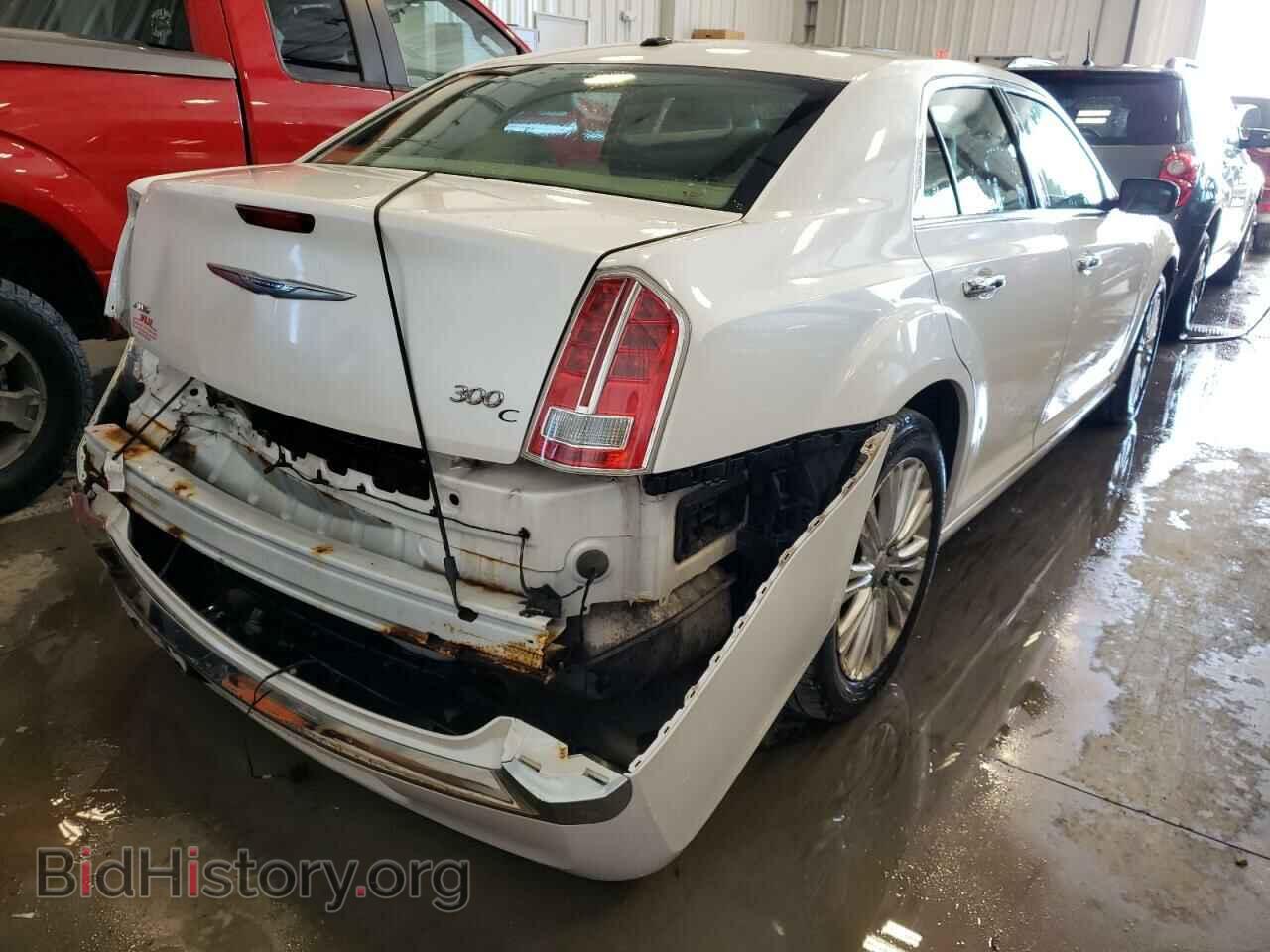 2011 CHRYSLER 300 - VIN: 2C3CK6CT0BH573841 - Фото 4