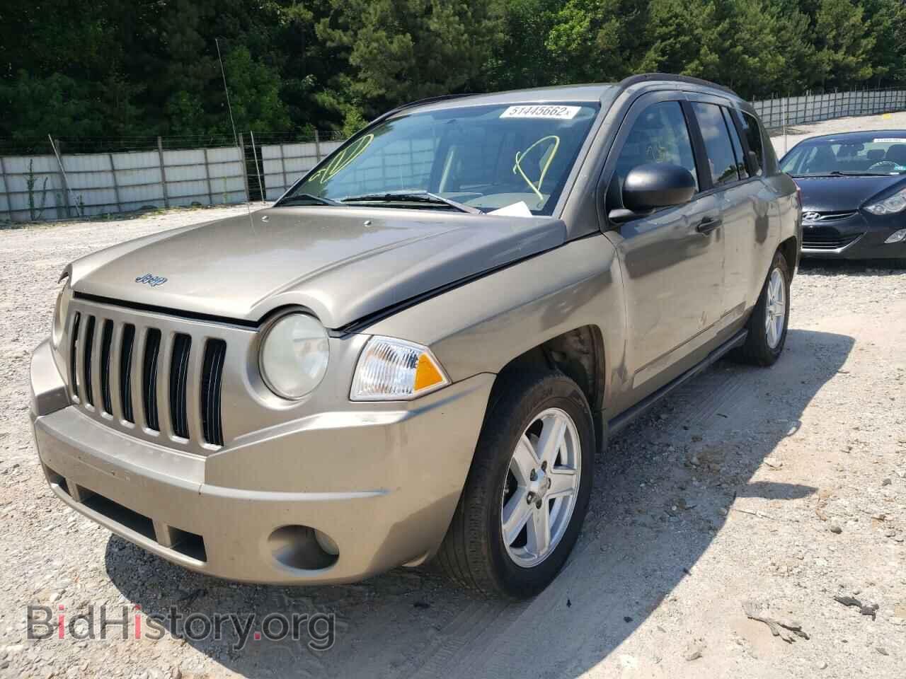 2007 JEEP COMPASS - VIN: 1J8FT47W17D211142 - Photo 2