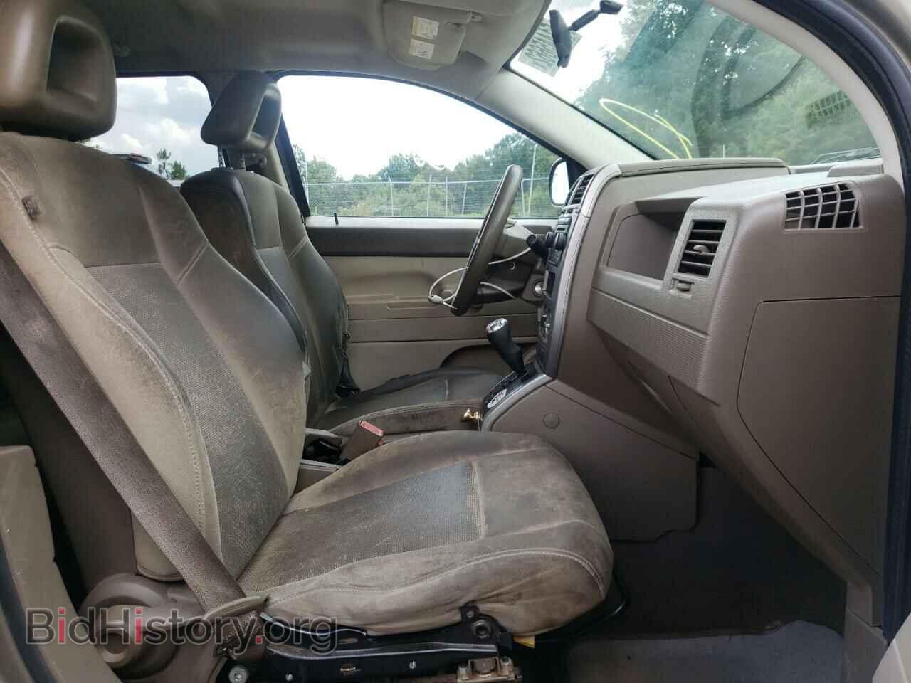 2007 JEEP COMPASS - VIN: 1J8FT47W17D211142 - Photo 5