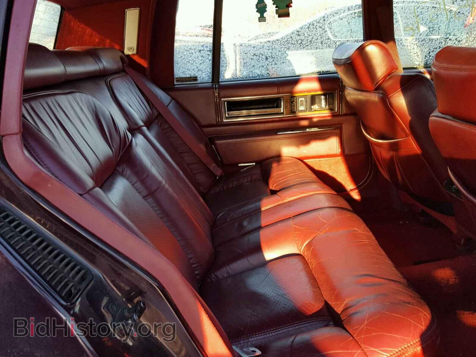 1993 CADILLAC DEVILLE - VIN: 1G6CD53B3P4276898 - Photo 6
