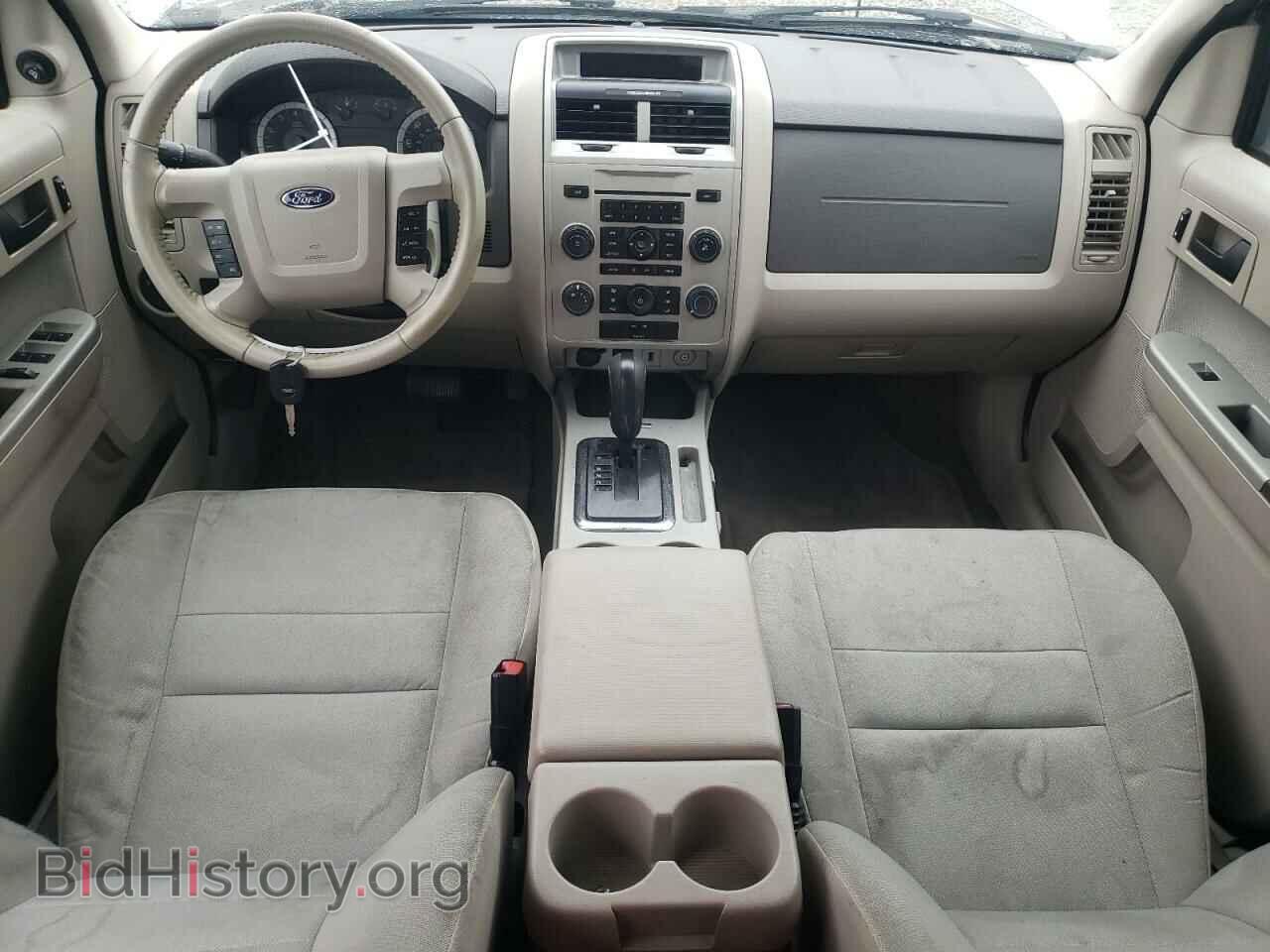 2010 FORD ESCAPE - VIN: 1FMCU0D7XAKD09792 - Фото 8