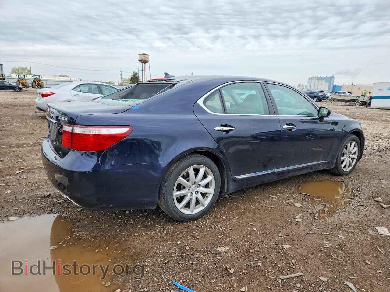 2008 LEXUS LS500 - VIN: JTHBL46F185084233 - Photo 3