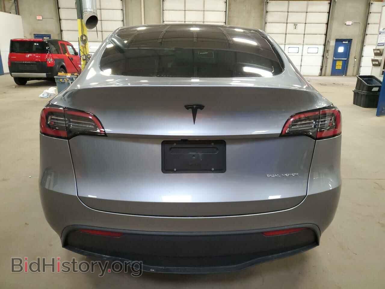 2024 TESLA MODEL Y - VIN: 7SAYGDEE4RA318180 - Фото 6