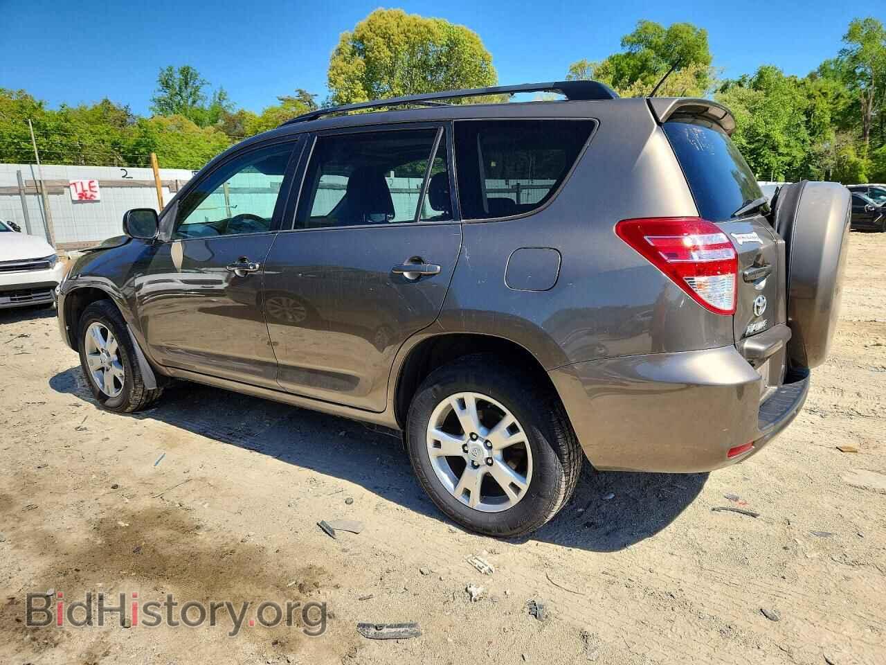 2011 TOYOTA RAV4 - VIN: 2T3BF4DV2BW087080 - Фото 2