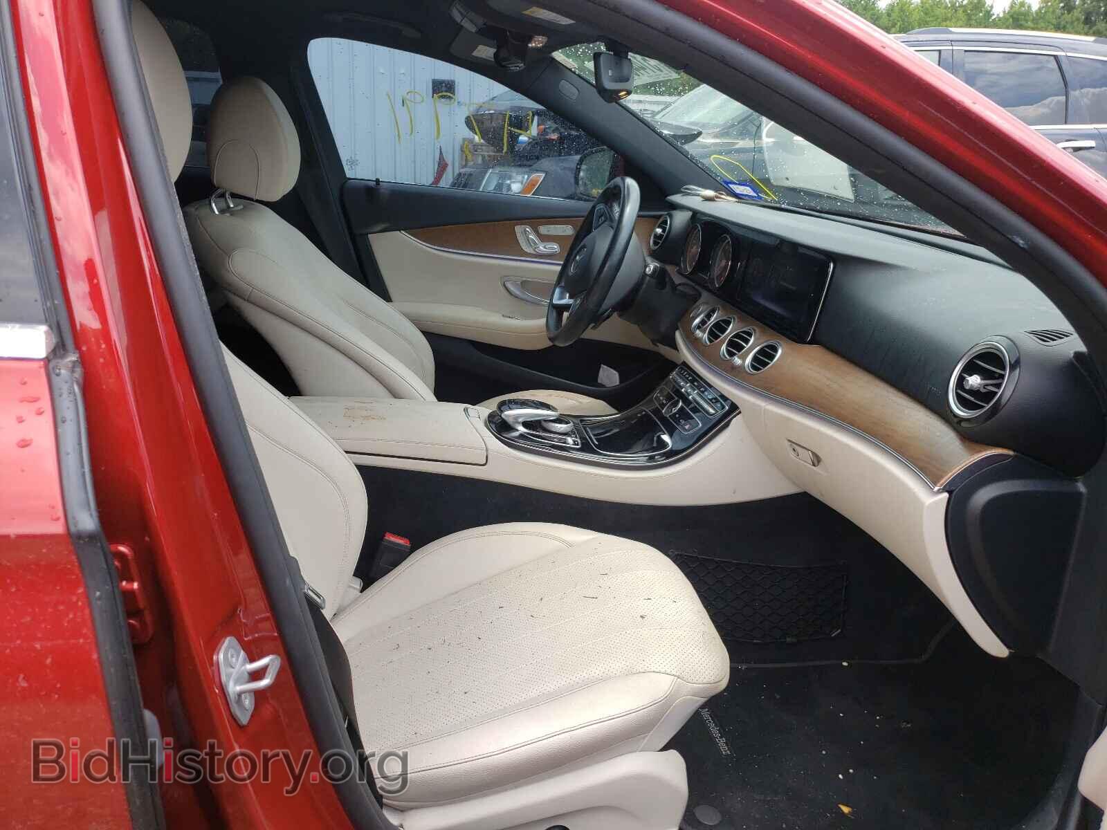 2017 MERCEDES-BENZ E-CLASS - VIN: WDDZF4JB8HA174391 - Фото 5