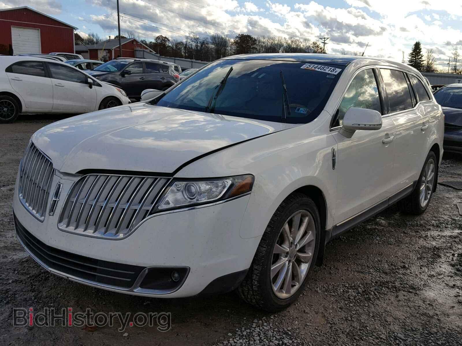 2012 LINCOLN MKT - VIN: 2LMHJ5AT9CBL51918 - Фото 2