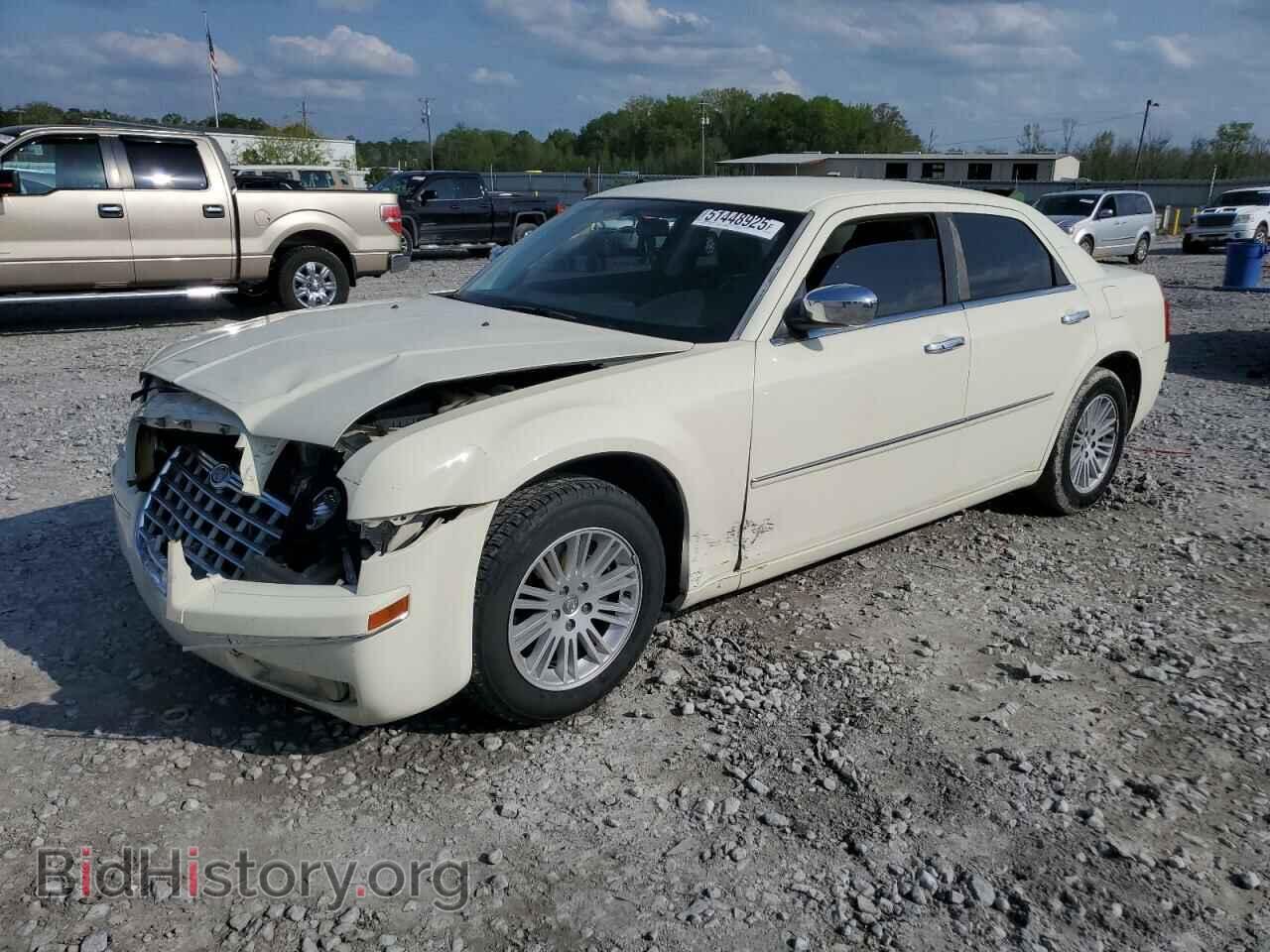 Photo 2C3CA5CV4AH230317 - CHRYSLER 300 2010