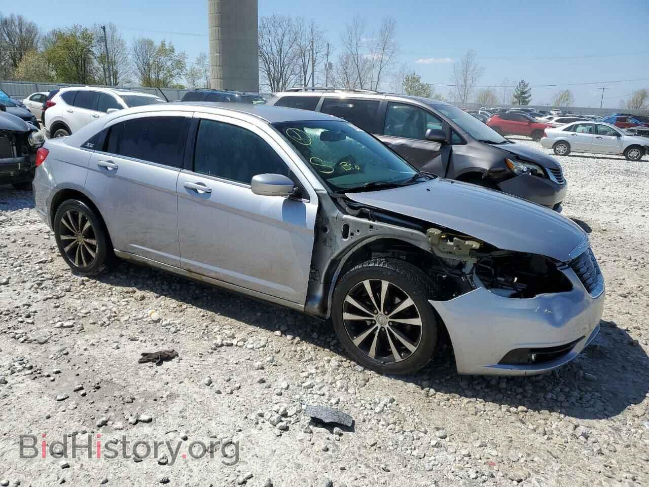 2014 CHRYSLER 200 - VIN: 1C3CCBBG2EN178582 - Фото 4