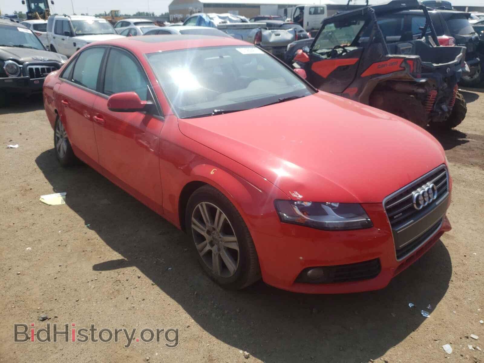 Фотография WAUDFAFL8AN022207 - AUDI A4 2010