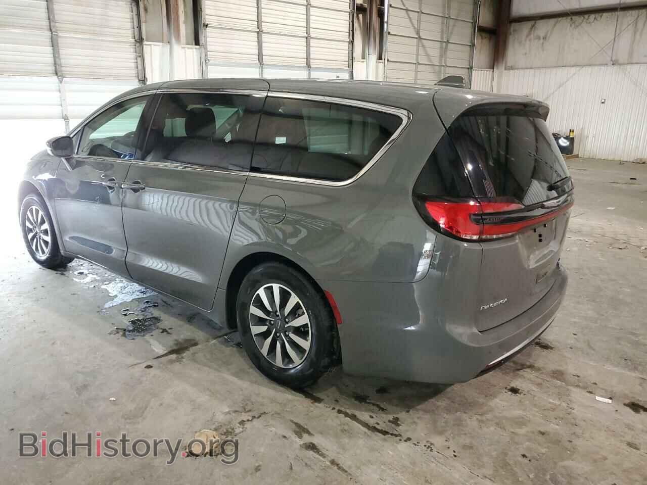 2022 CHRYSLER PACIFICA - VIN: 2C4RC1L77NR143618 - Photo 2