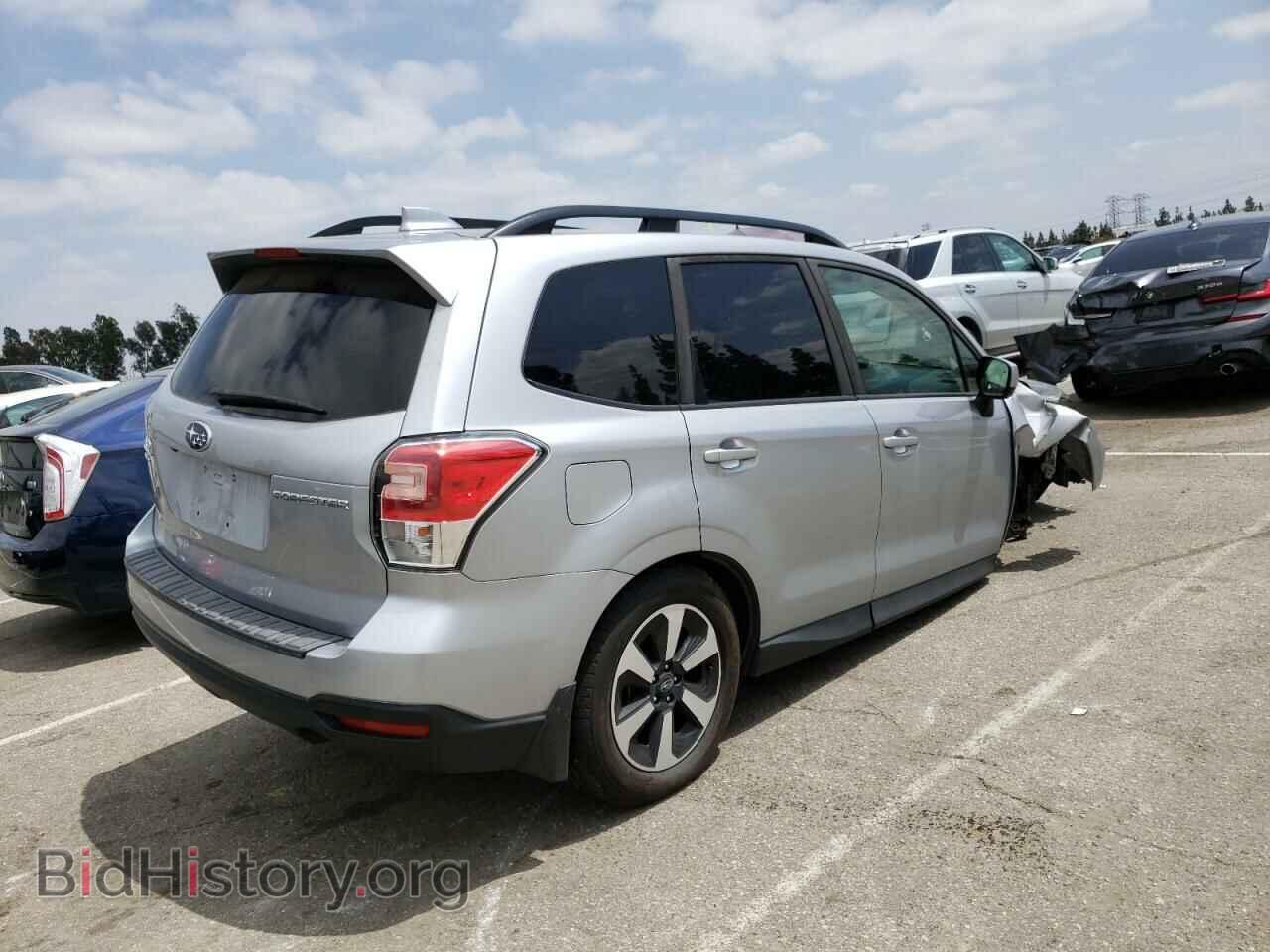 2018 SUBARU FORESTER - VIN: JF2SJAEC0JH565609 - Фото 3