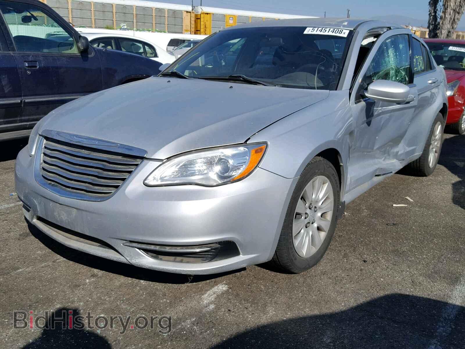 2012 CHRYSLER 200 - VIN: 1C3CCBAB2CN191948 - Фото 2