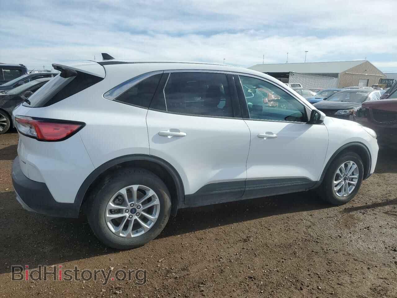 2021 FORD ESCAPE - VIN: 1FMCU9G62MUB20456 - Фото 3