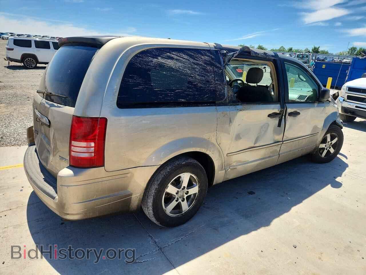 2008 CHRYSLER MINIVAN - VIN: 2A8HR44H88R618189 - Фото 3
