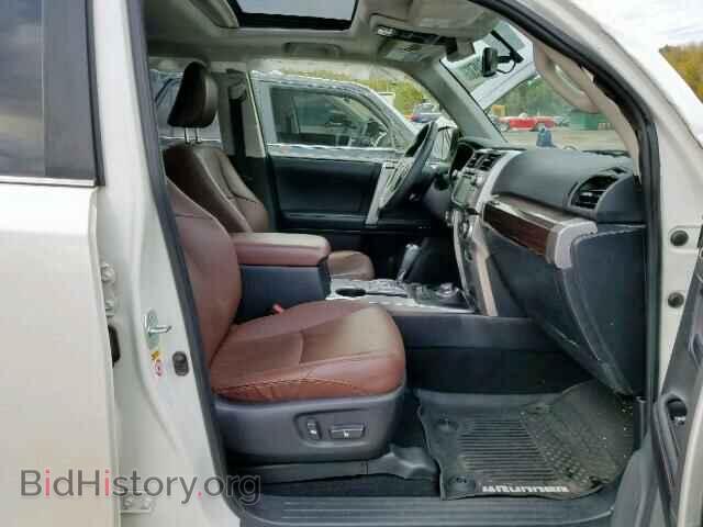 2017 TOYOTA 4RUNNER SR - VIN: JTEBU5JRXH5439997 - Фото 5
