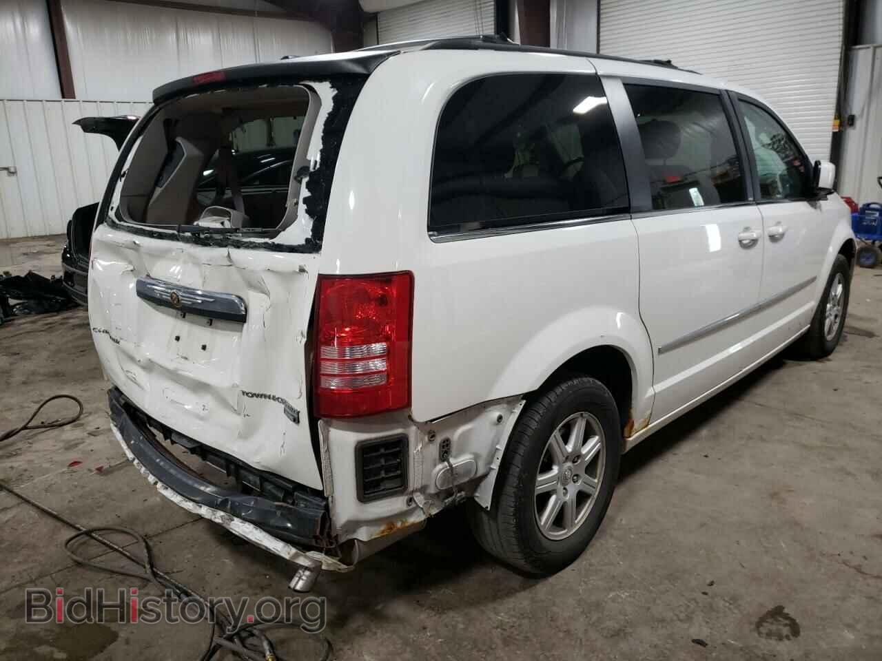 2010 CHRYSLER MINIVAN - VIN: 2A4RR5D19AR228867 - Фото 4