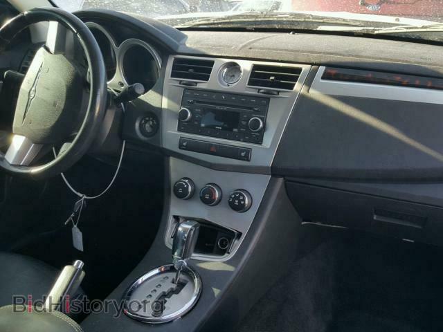 2010 CHRYSLER SEBRING - VIN: 1C3CC5FB2AN219142 - Photo 9