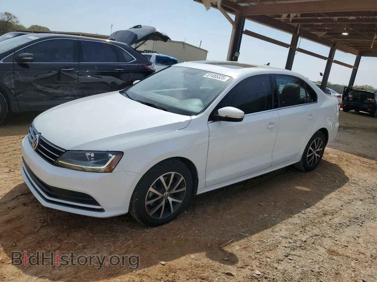 Фотография 3VWDB7AJ3HM236675 - VOLKSWAGEN JETTA 2017