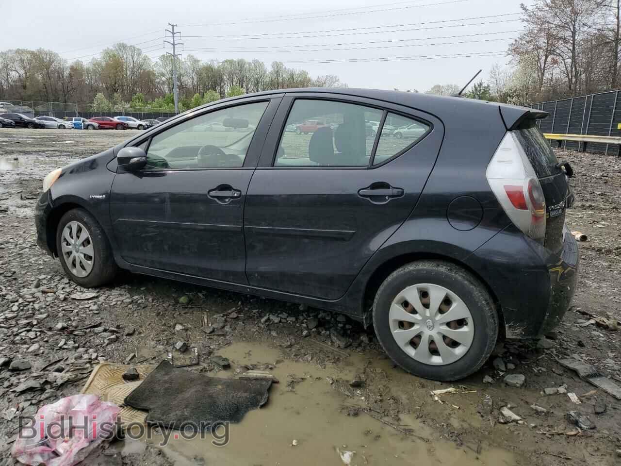 2012 TOYOTA PRIUS - VIN: JTDKDTB32C1011389 - Фото 2