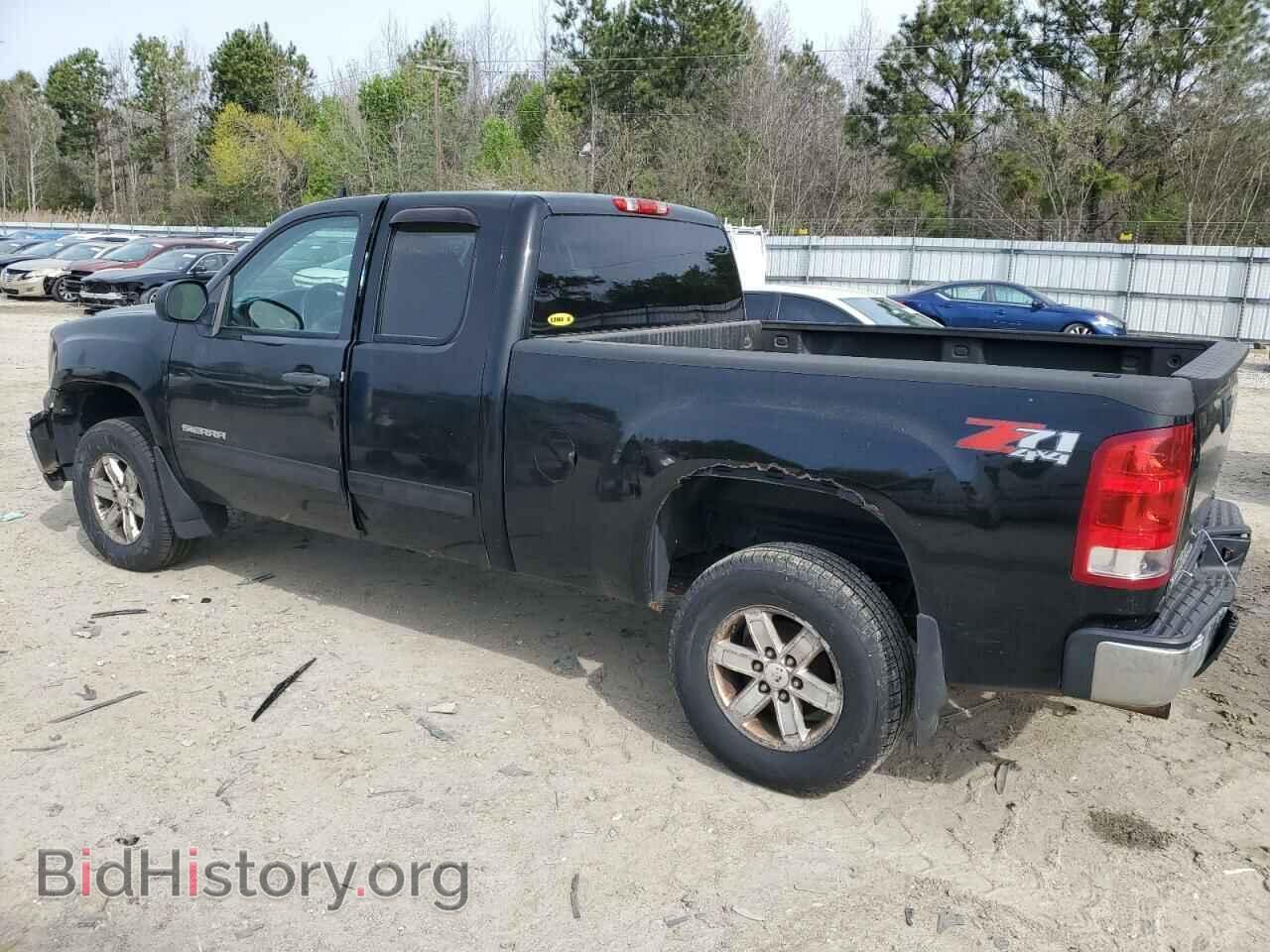 2011 GMC SIERRA - VIN: 1GTR2VE32BZ401646 - Фото 2