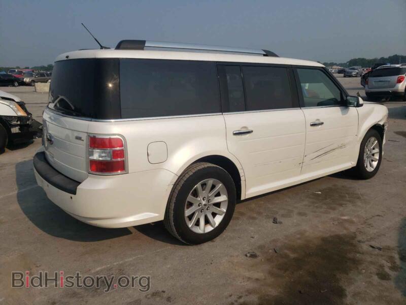 2010 Ford FLEX (VIN 2FMGK5CC3ABB35917) — photo 4 of 10