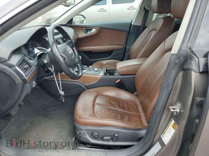 2012 Audi A7 (VIN WAUYGAFC7CN088619) — photo 7 of 12