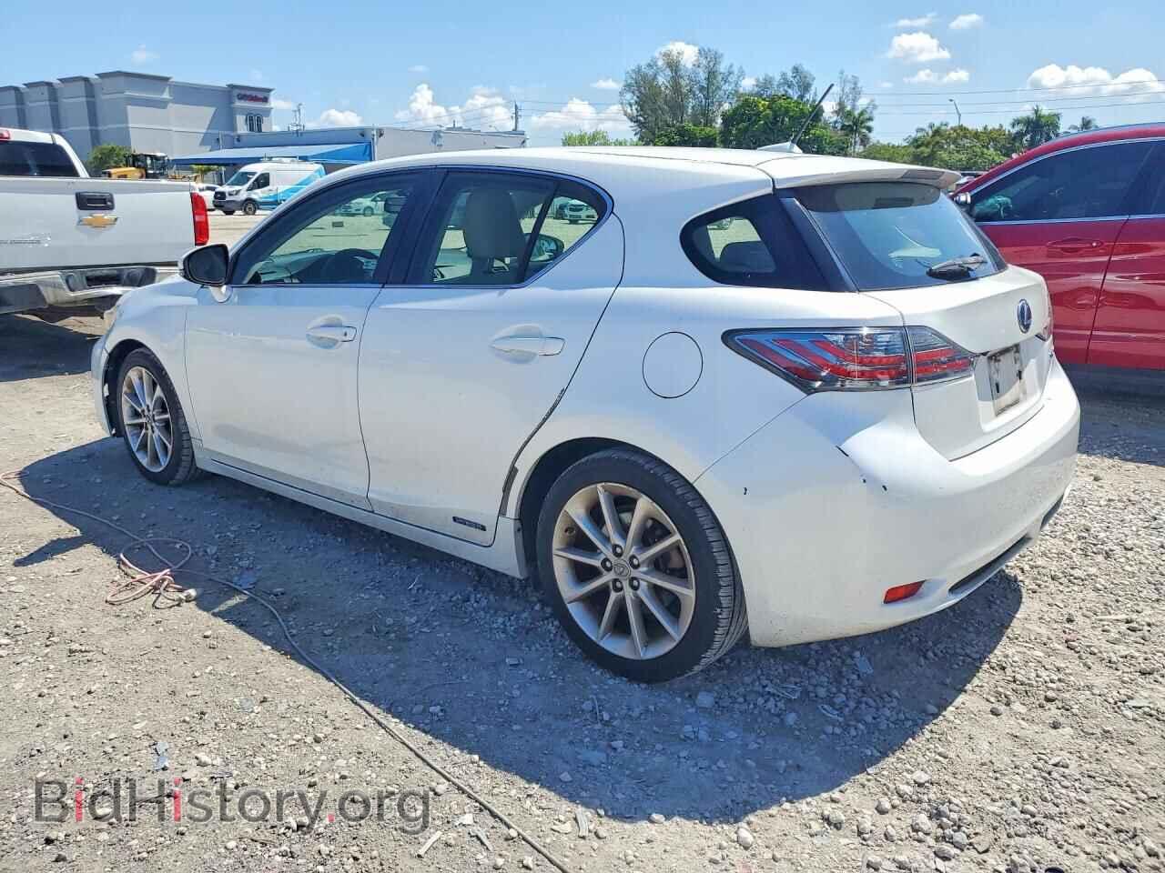 2012 LEXUS CT 200 - VIN: JTHKD5BH7C2061205 - Photo 2