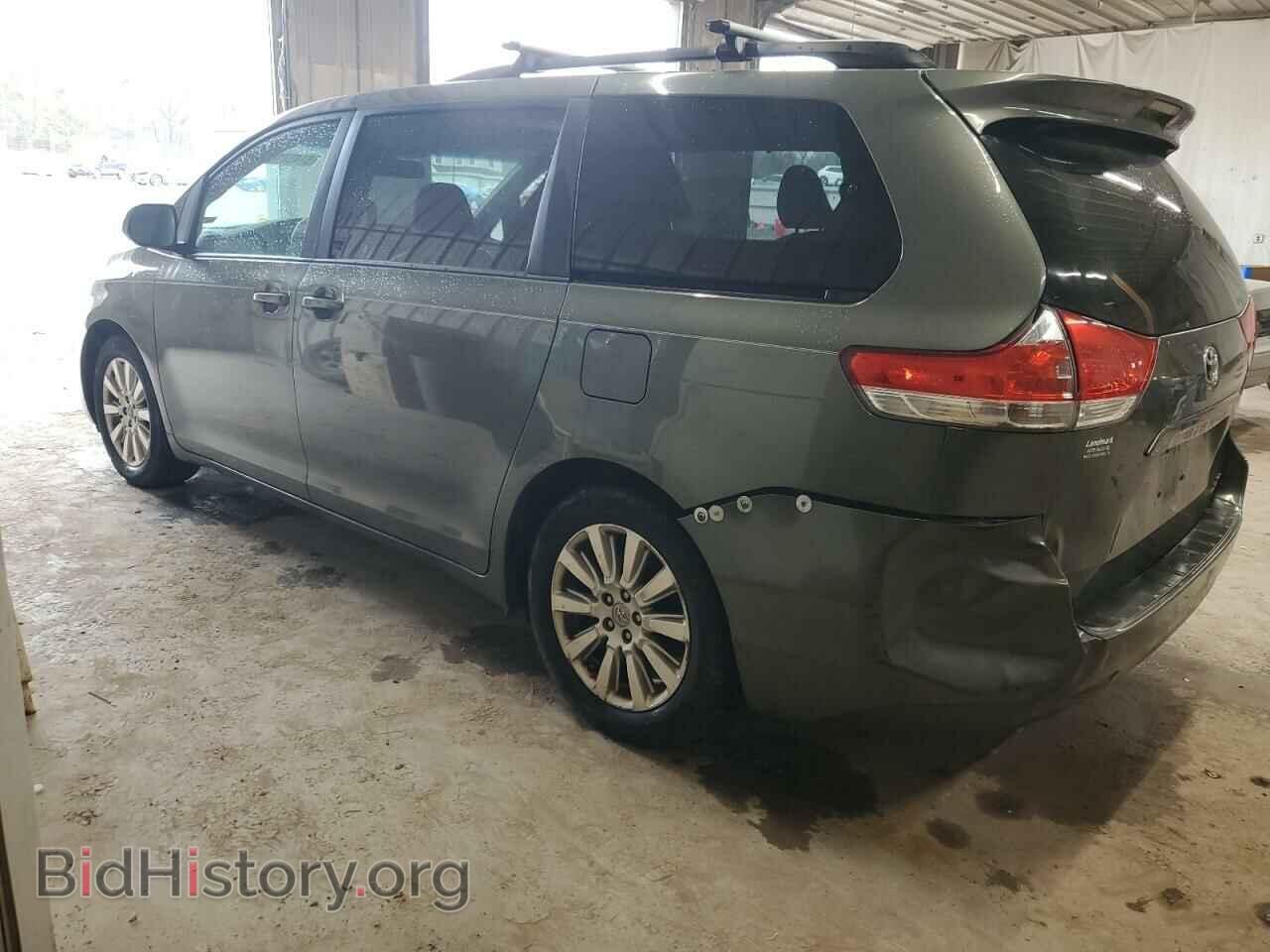 2011 TOYOTA All Models - VIN: 5TDDK3DC5BS020729 - Photo 2