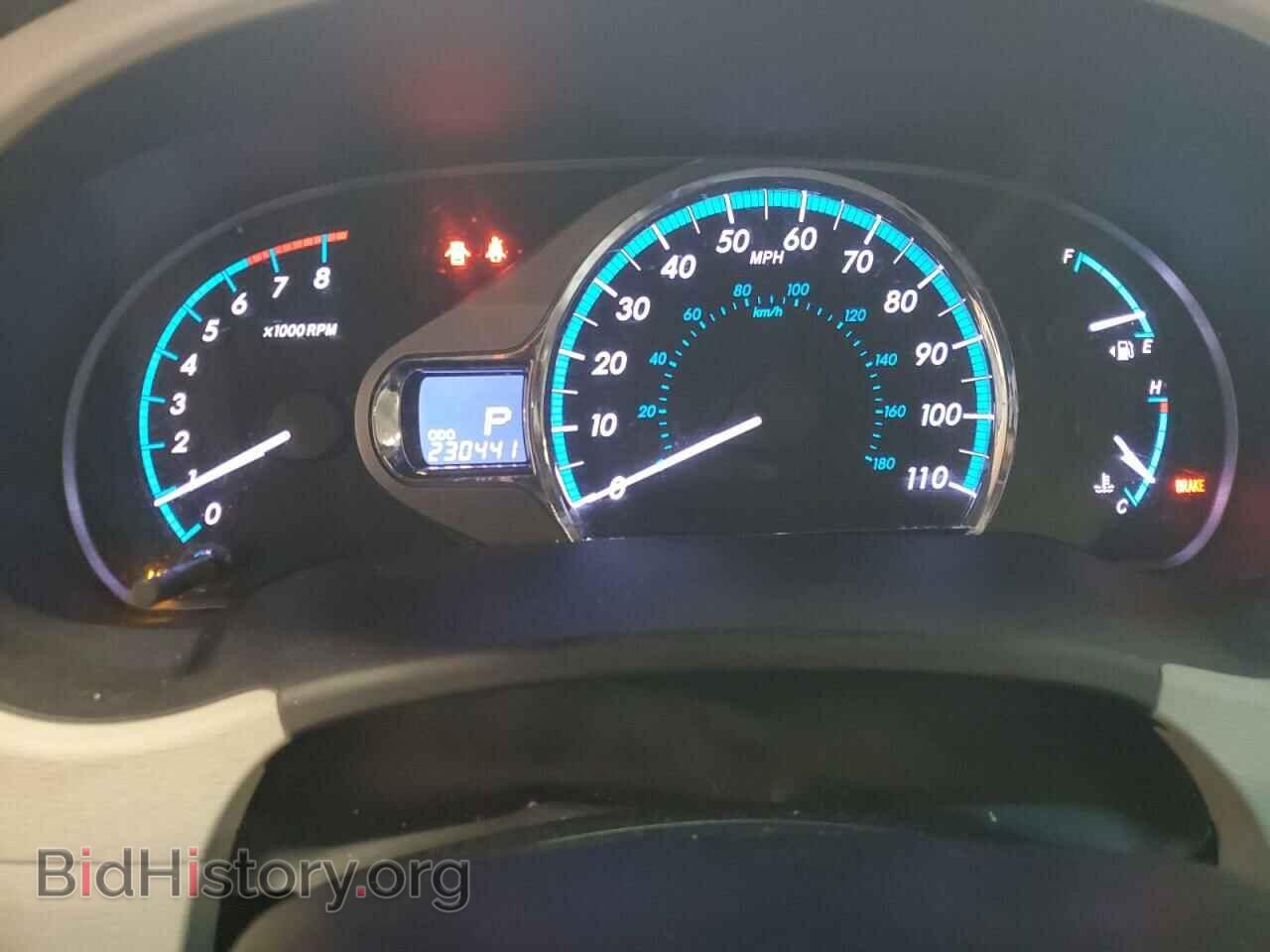 2011 TOYOTA All Models - VIN: 5TDDK3DC5BS020729 - Photo 9