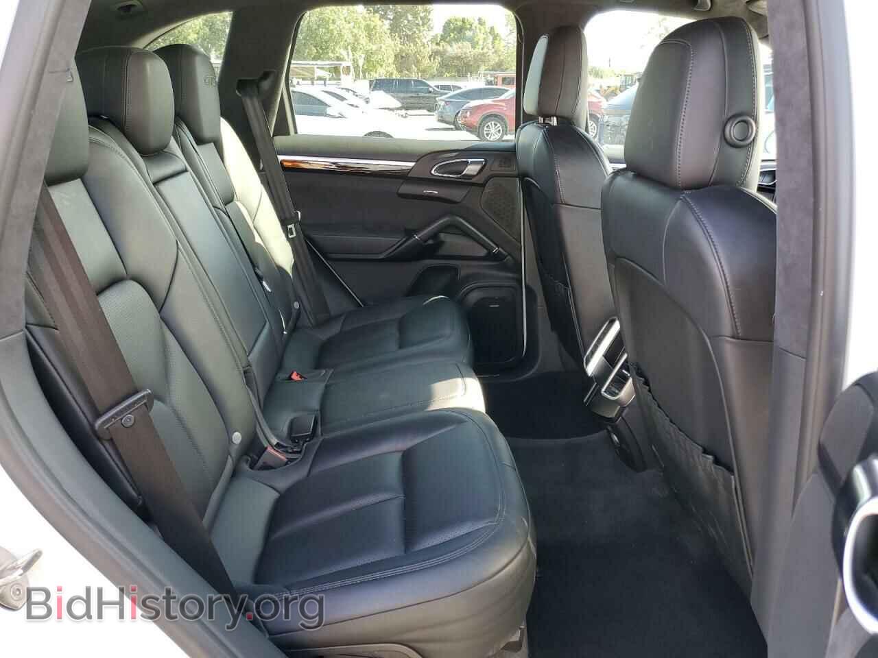 2016 PORSCHE CAYENNE - VIN: WP1AD2A2XGLA77731 - Фото 11