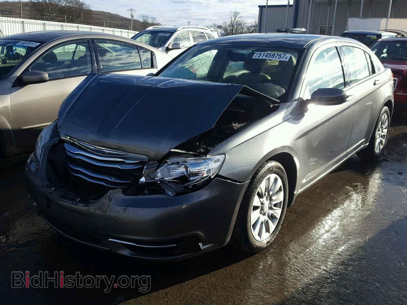2012 CHRYSLER 200 - VIN: 1C3CCBAB2CN192582 - Фото 2